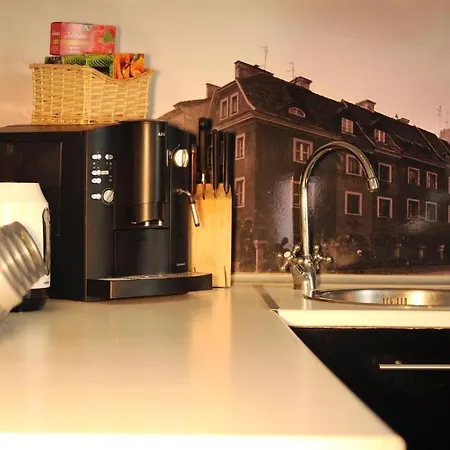 Hostel Very Berry - Old Town, Parking, Lift, Reception 24h *