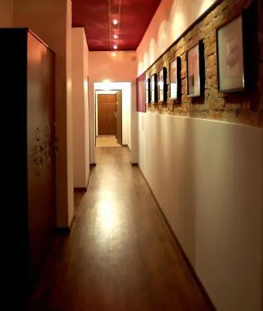旅馆 Very Berry - Old Town, Parking, Lift, Reception 24h *